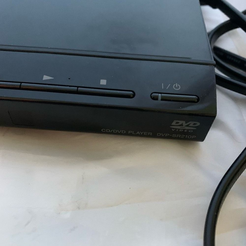 Sony CD/DVD Player Model No. DVP-SR210P No Remote-Tested - Picture 2 of 7